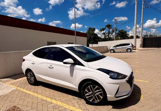 HYUNDAI HB20S 1.0 TGDI FLEX EVOLUTION AUTOMÁTICO HYUNDAI HB20S 1.0 TGDI FLEX EVOLUTION AUTOMÁTICO
